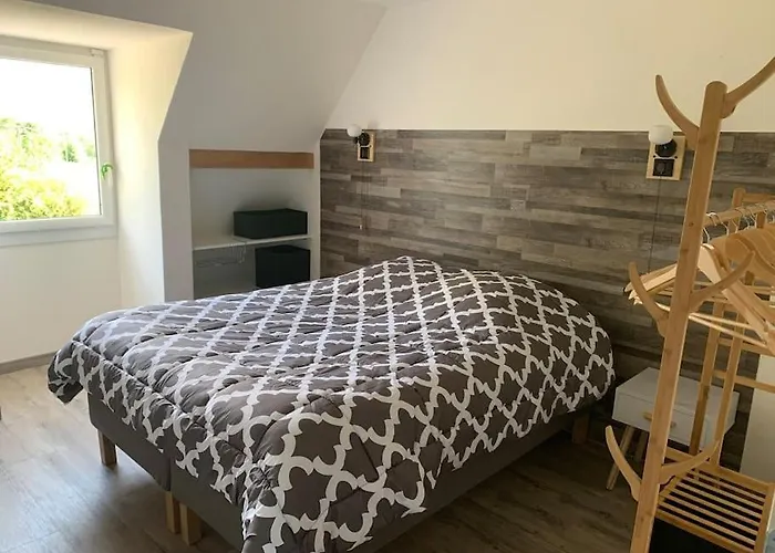 **** Appartement T2 - 2+2. Entierement Neuf.