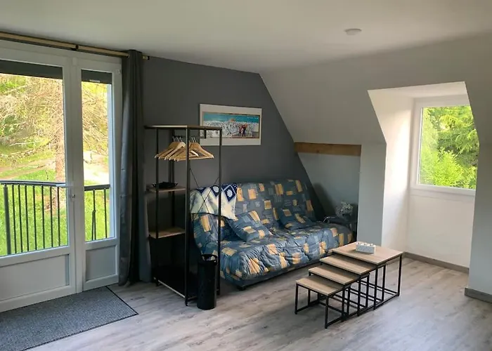 **** Appartement T2 - 2+2. Entierement Neuf.
