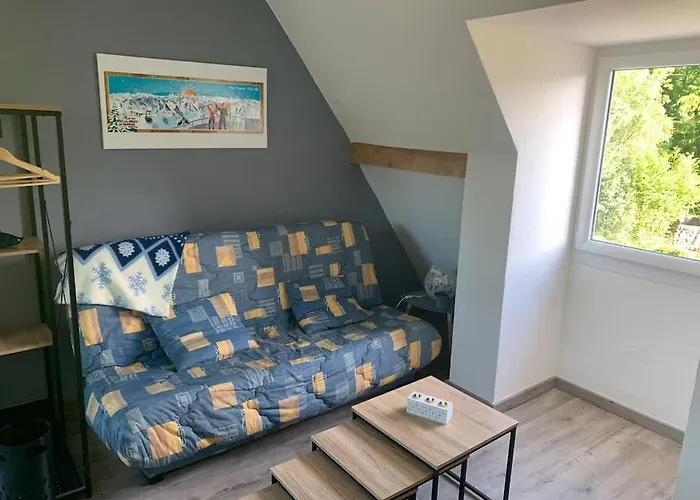 **** Appartement T2 - 2+2. Entierement Neuf.