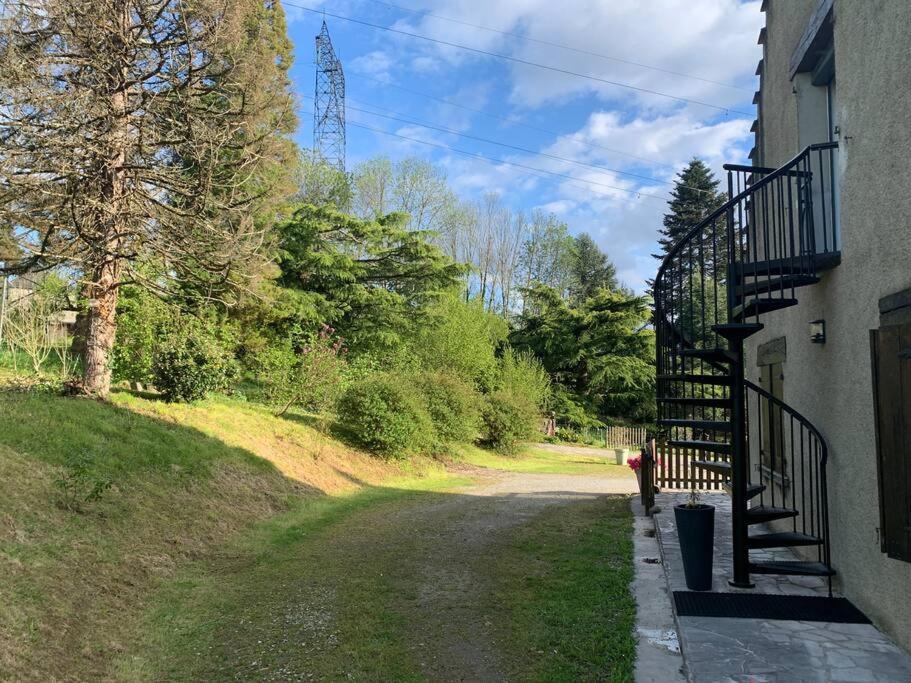 **** T2 - 2+2. Entierement Neuf. Appartement *